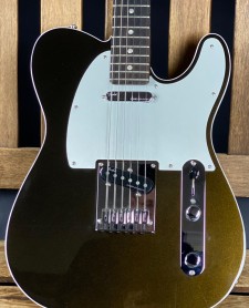 Fender 2023 American Ultra Telecaster Texas Tea